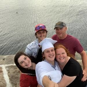 Meet your Posher, Dawn